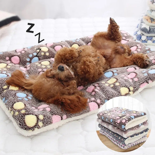 Pet Soft Pet Blanket Winter Dog Cat Bed Mat Foot Print Warm Sleeping Mattress Small Medium Dogs Cats Coral Fleece Pet Supplies