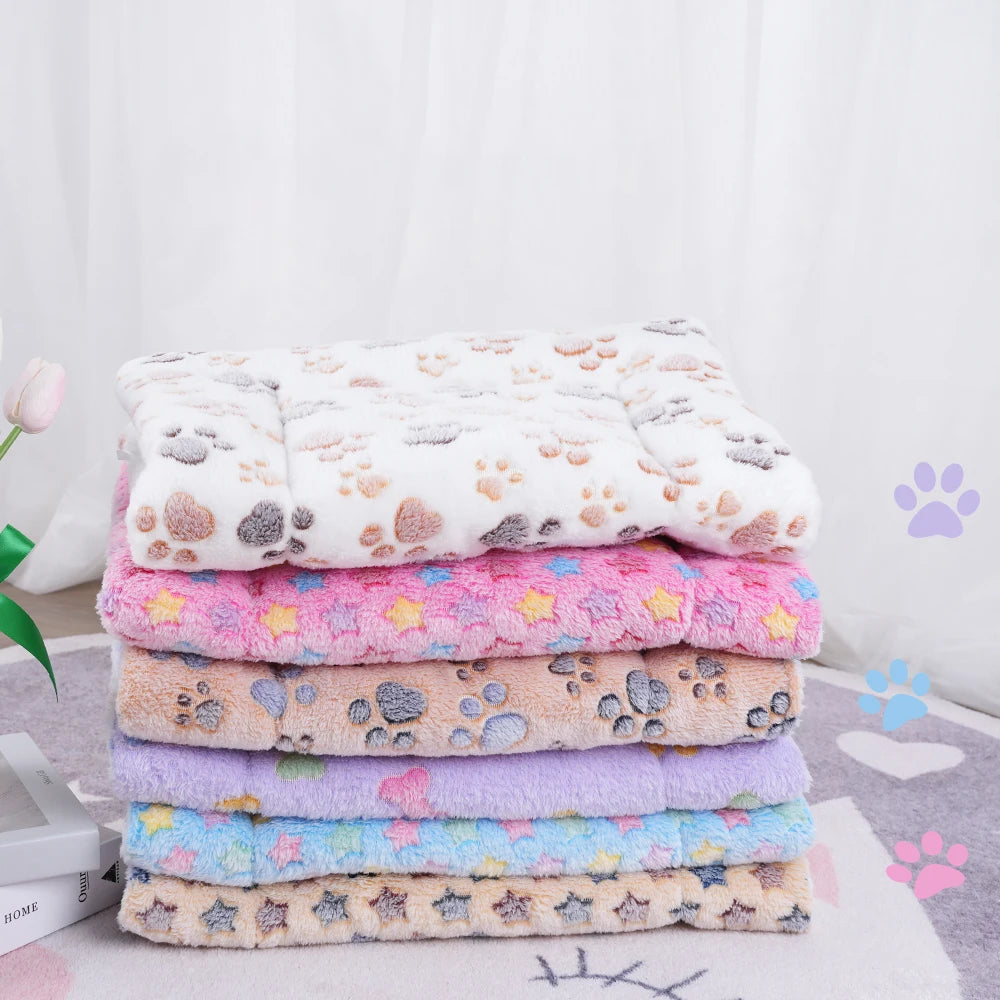 Dogs Bed Flannel Thickened Blanket Cushion Washable Dog Puppy Bed Accessories Medium Pet Large Basket Small Mat Warm Sofa Kennel