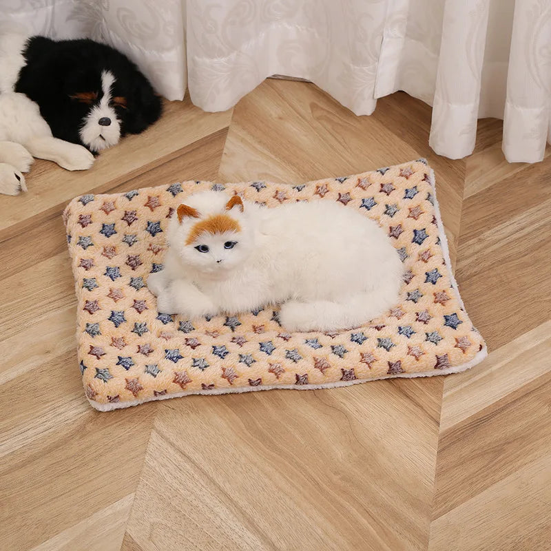 Soft Warm Flannel Thickened Pet Blanket Cat Litter Puppy Sleep Mat Washable Lovely Mattress Cushion for Small Large Dogs Dog Bed