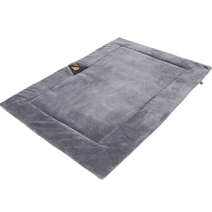 Self Heating Pet Pad Dog Bed Warmer Mat Flannel Dog Mat Elderly Pets Cat Warmer Winter Thermal Supplies Waterproof Warming Pads