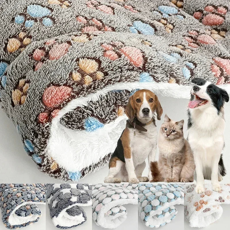 Soft Flannel Thickening Pet Soft Fleece Pad Pet Blanket Mattress Puppy Cat Mat Home Carpet Warm Sleep Bed for Small Large Dogs