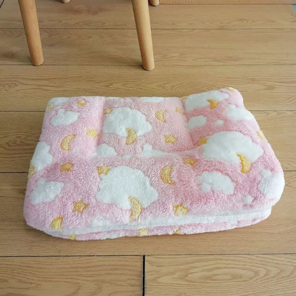 Flannel Pet Mat Dog Bed Cat Bed Thicken Sleeping Mat Dog Blanket Mat For Puppy Kitten Pet Dog Bed for Small Large Dog Pet Rug