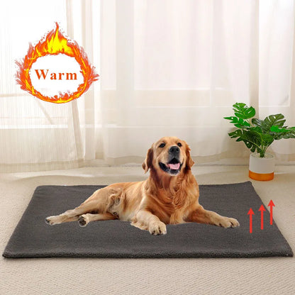 Self heating pet mat, winter heat gathering and warmth keeping cat mat dog mat detachable non slip and dirt resistant dog litter